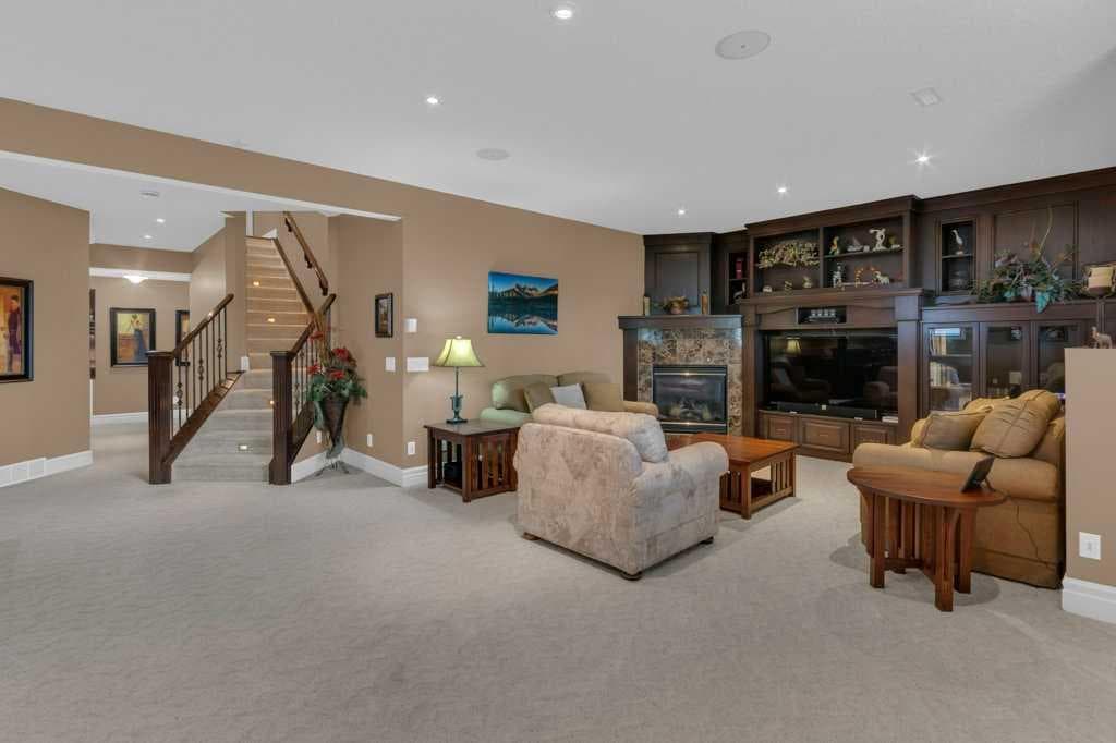9 Tanner Close SE