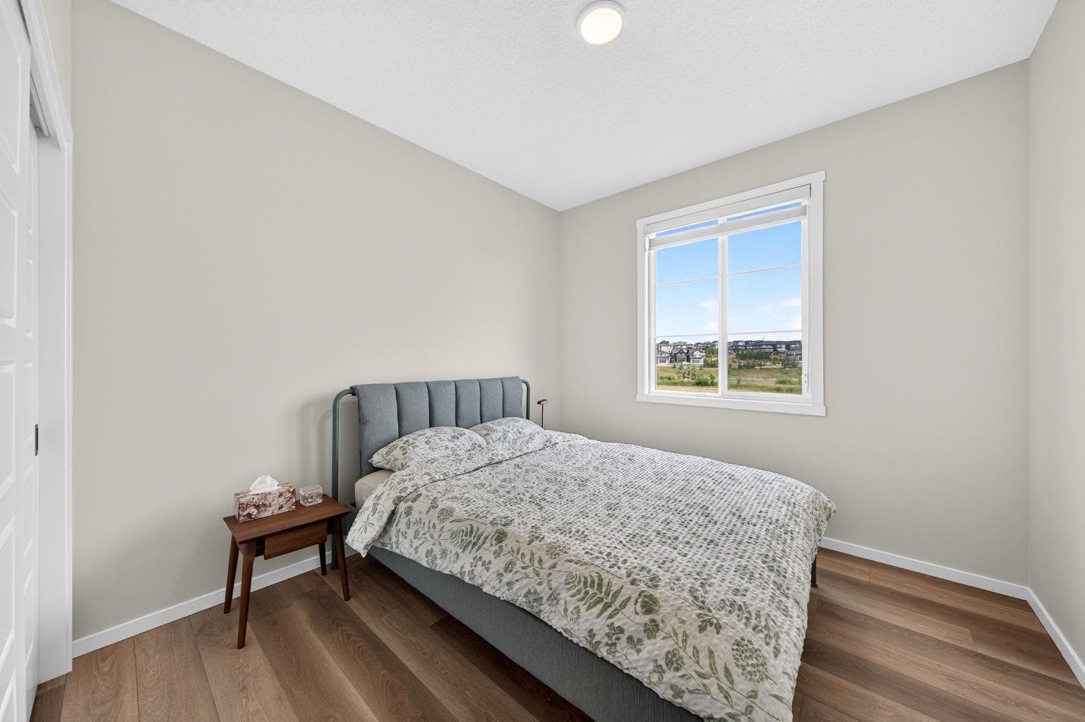 155 Carringford View NW