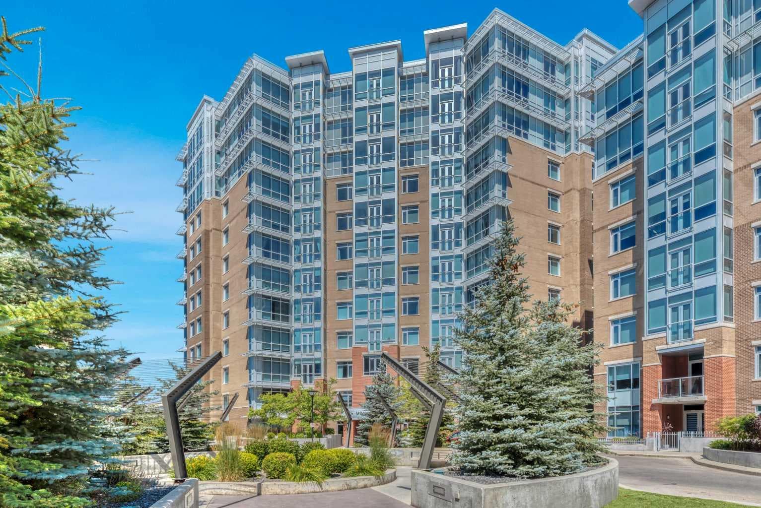 1103, 16 Varsity Estates Circle NW