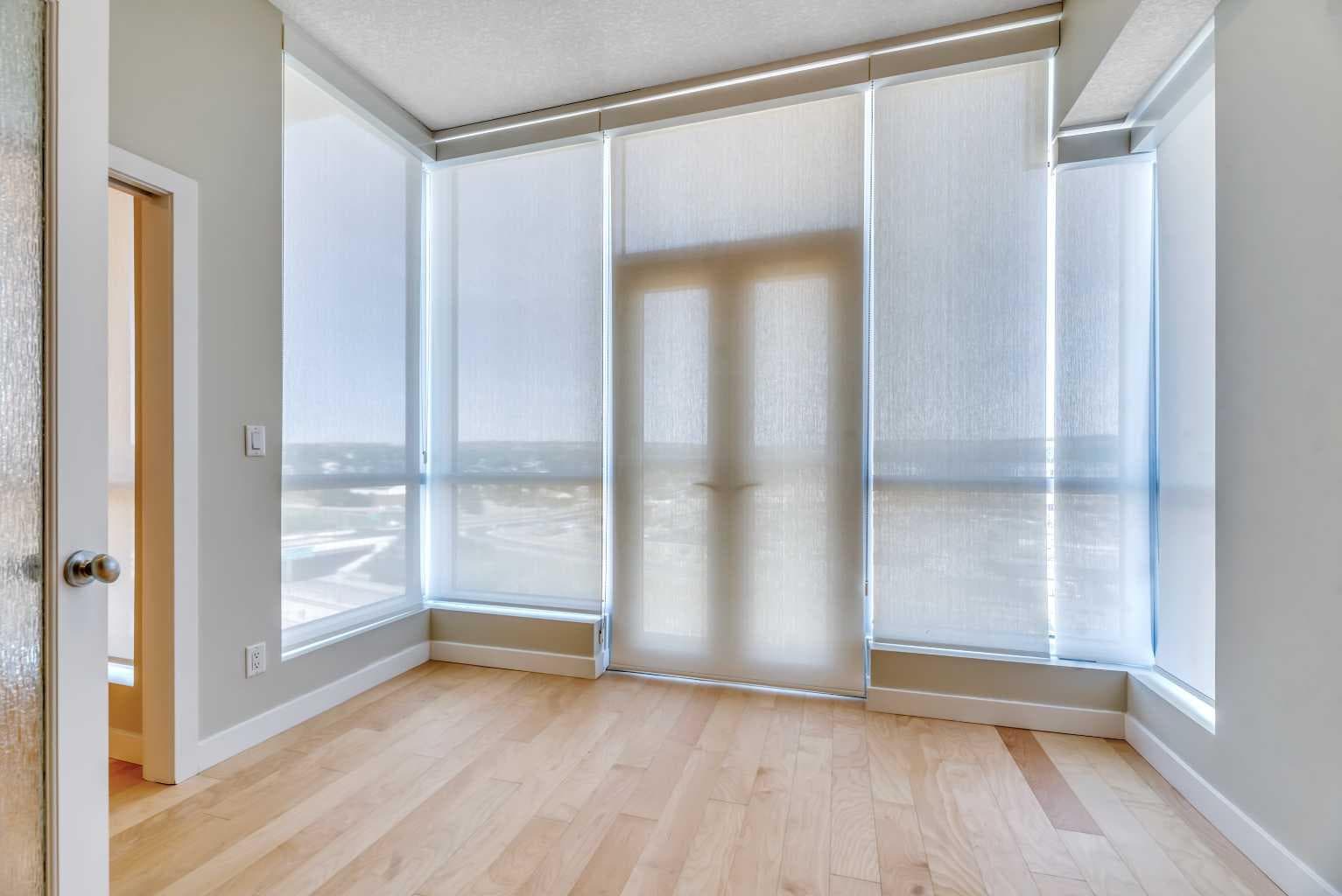 1103, 16 Varsity Estates Circle NW