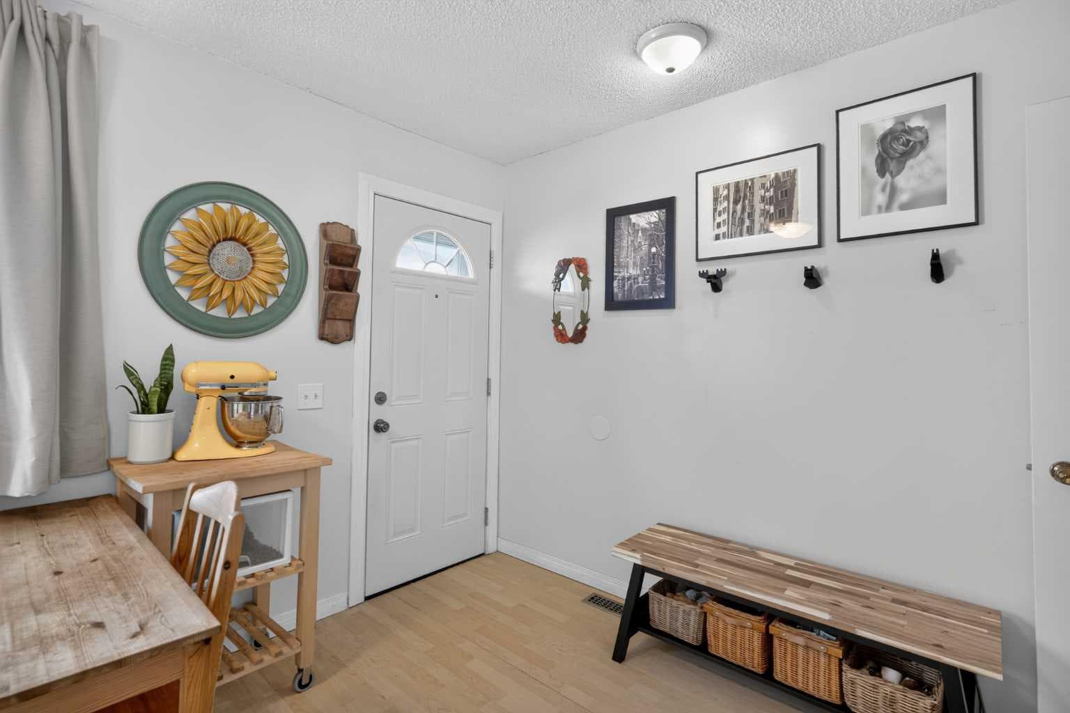 137, 999 Canyon Meadows Drive SW