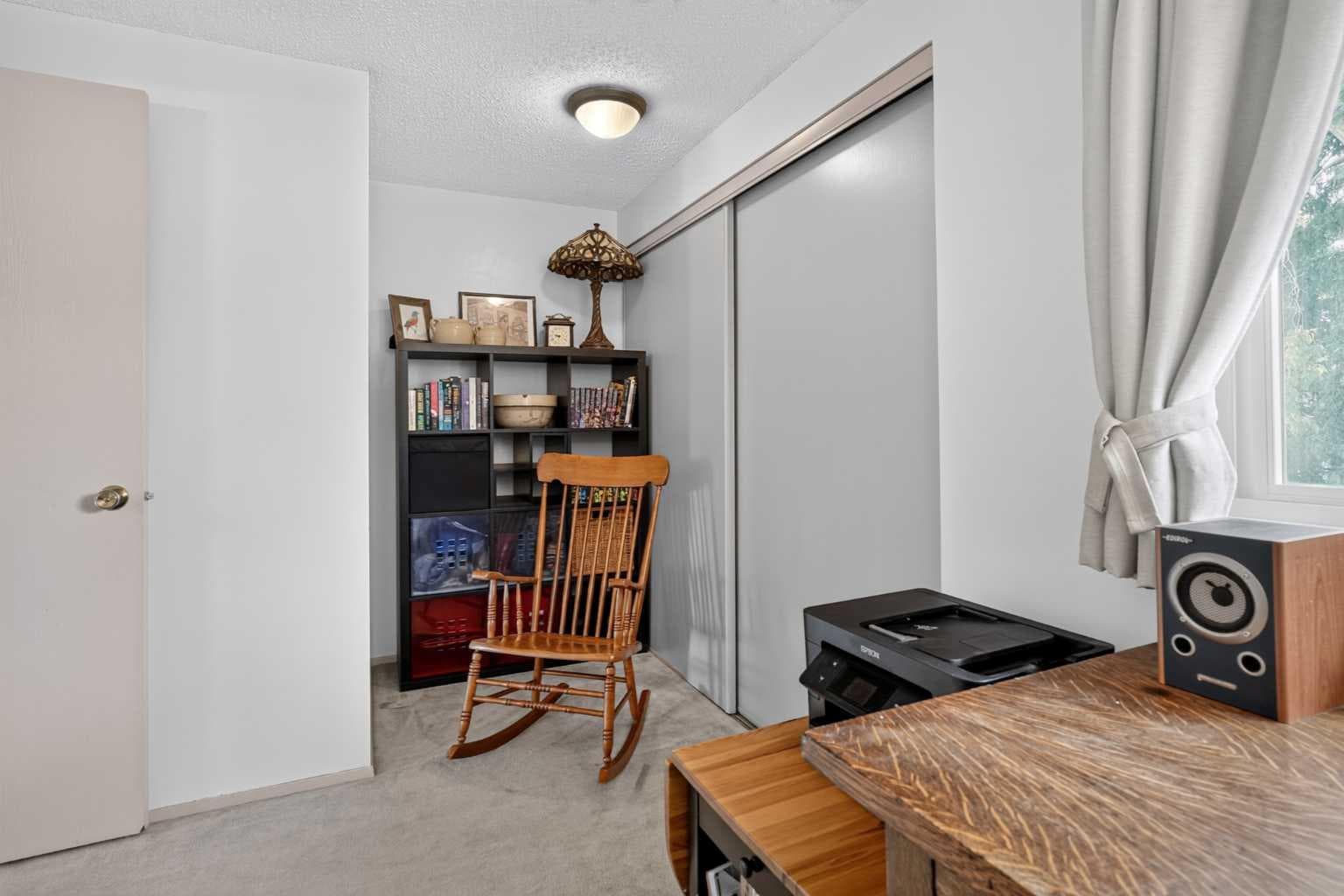 137, 999 Canyon Meadows Drive SW