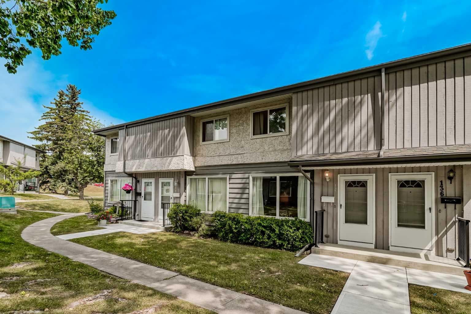 137, 999 Canyon Meadows Drive SW