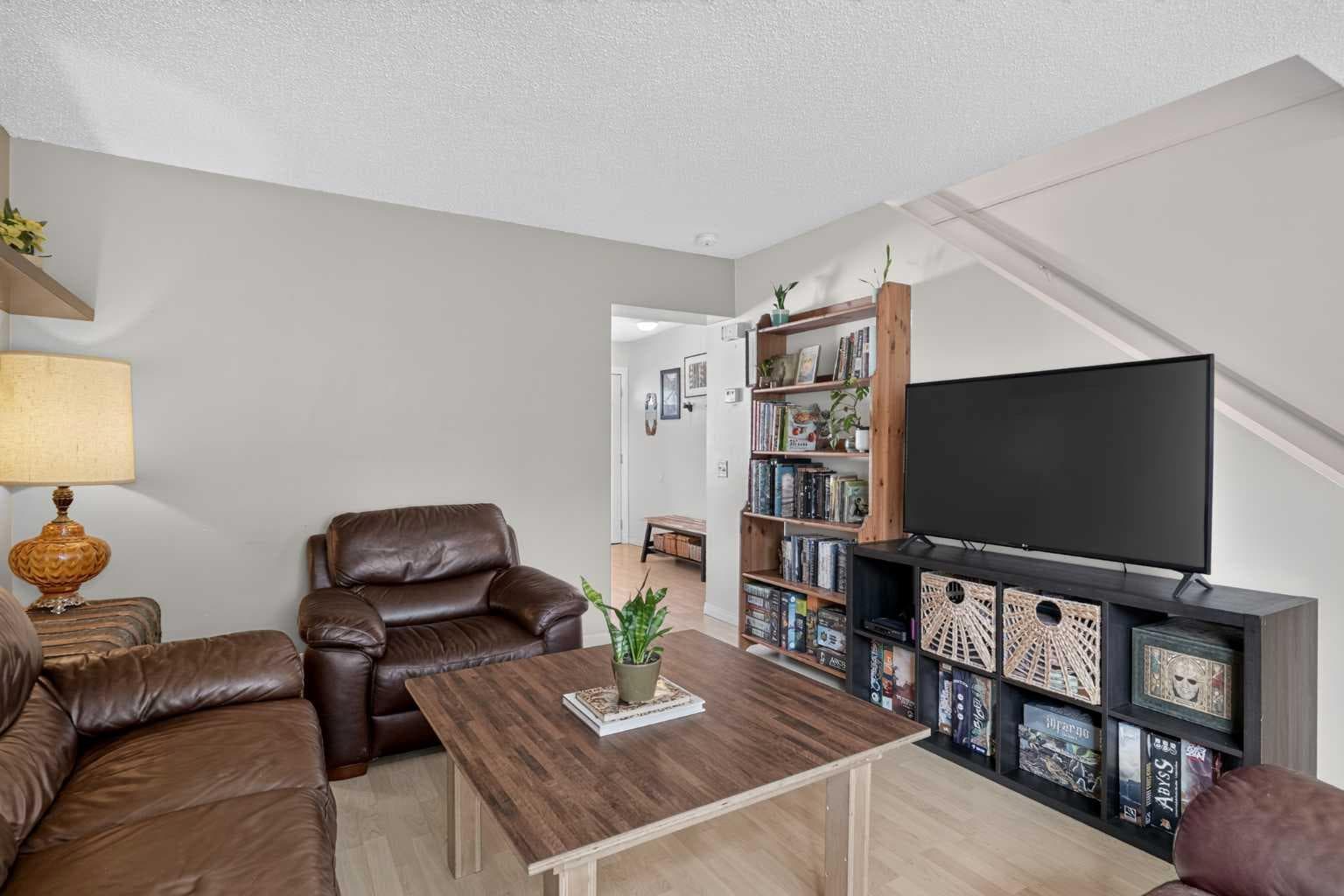 137, 999 Canyon Meadows Drive SW