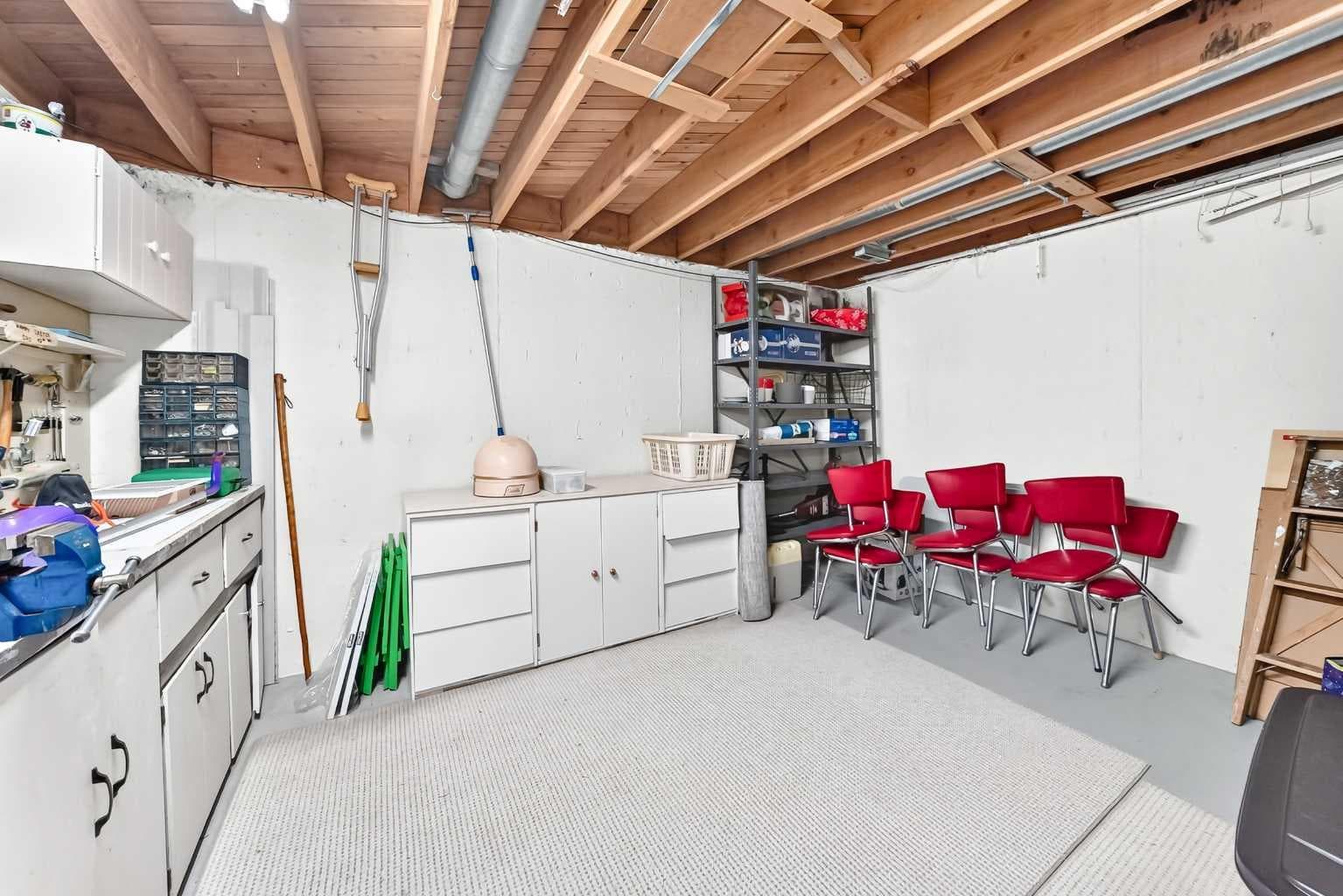 1 Cochrane Crescent 