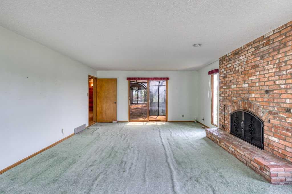 261126 Range Road 33  