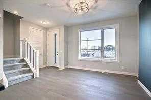 191 Lanark Gate SE