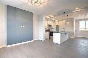 191 Lanark Gate SE