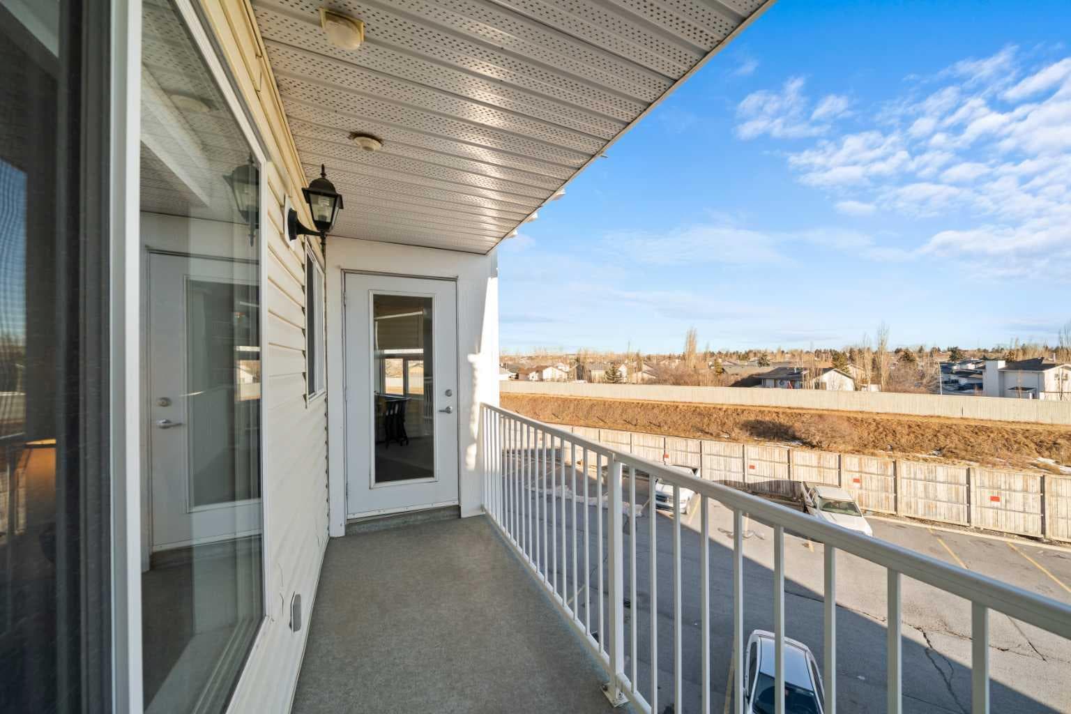 2321, 700 Willowbrook Road NW