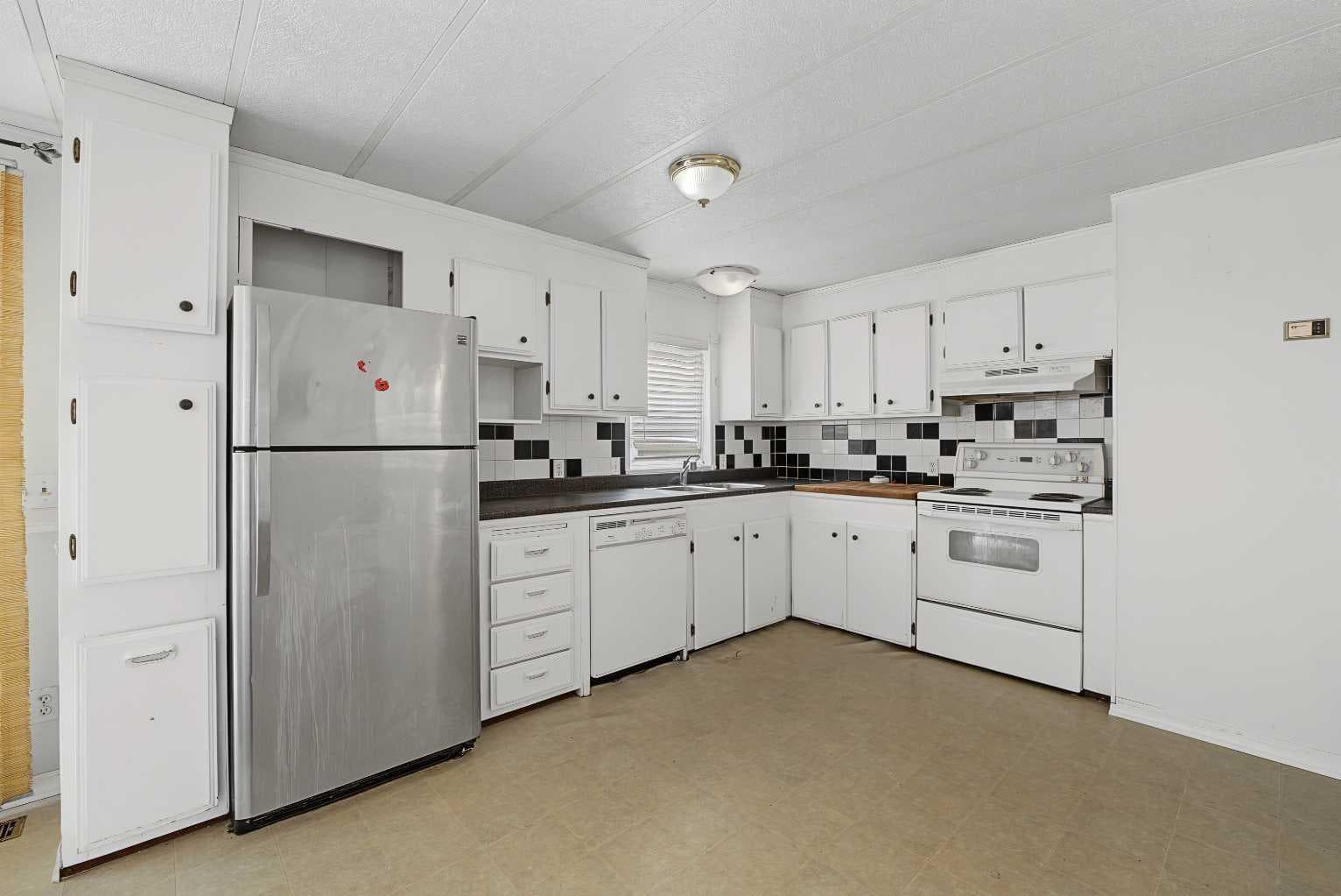 145 Spring Haven Mews SE