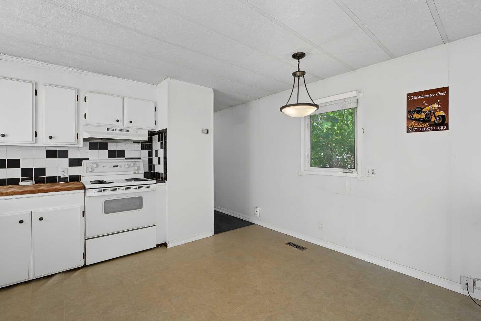 145 Spring Haven Mews SE