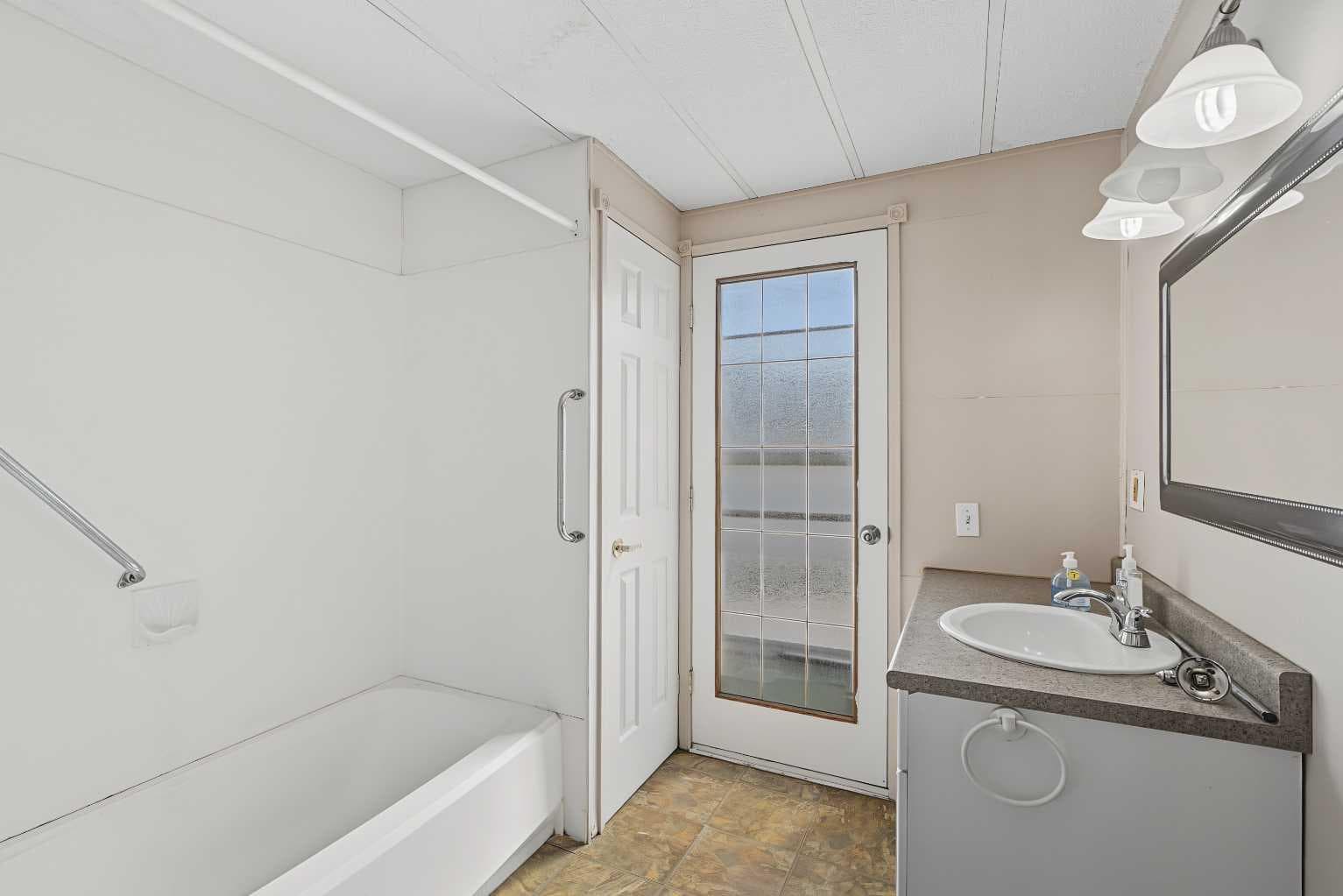 145 Spring Haven Mews SE