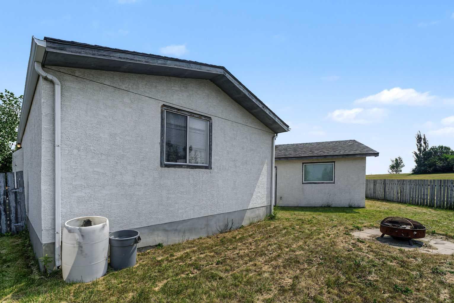 145 Spring Haven Mews SE