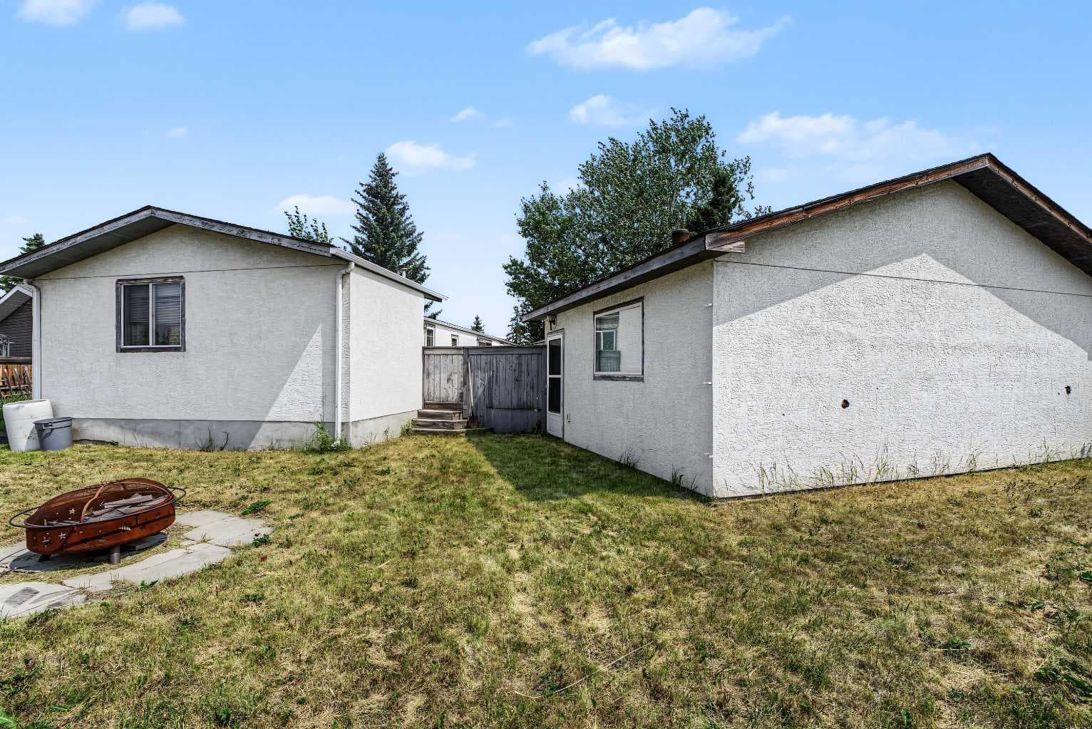 145 Spring Haven Mews SE