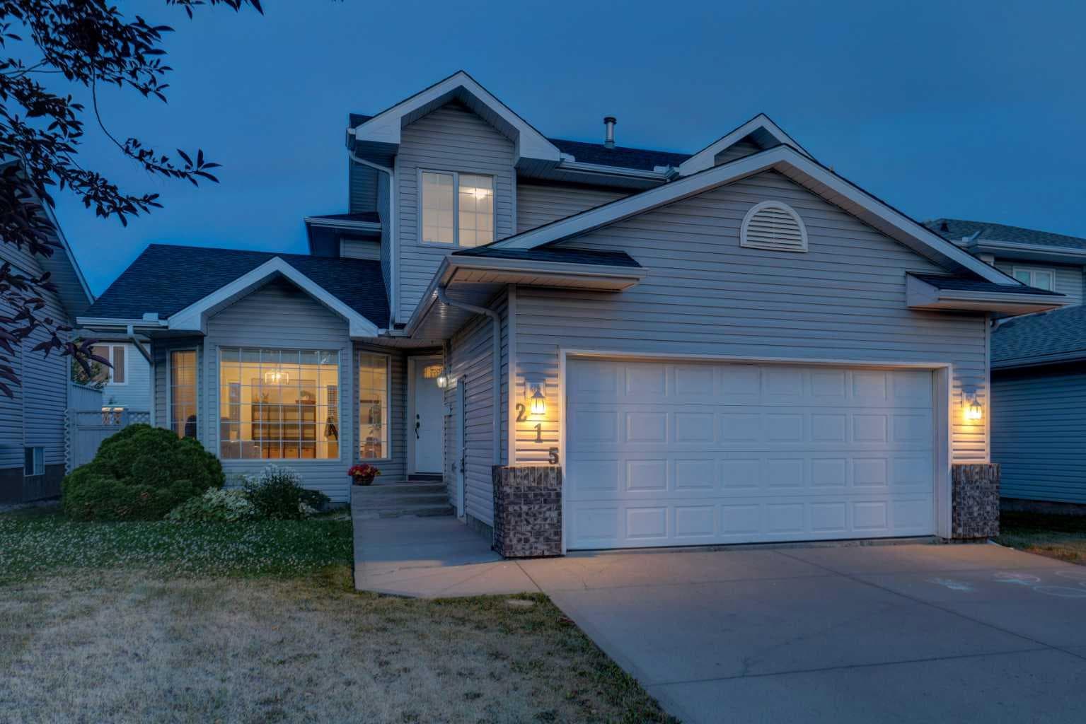 215 Arbour Ridge Way NW