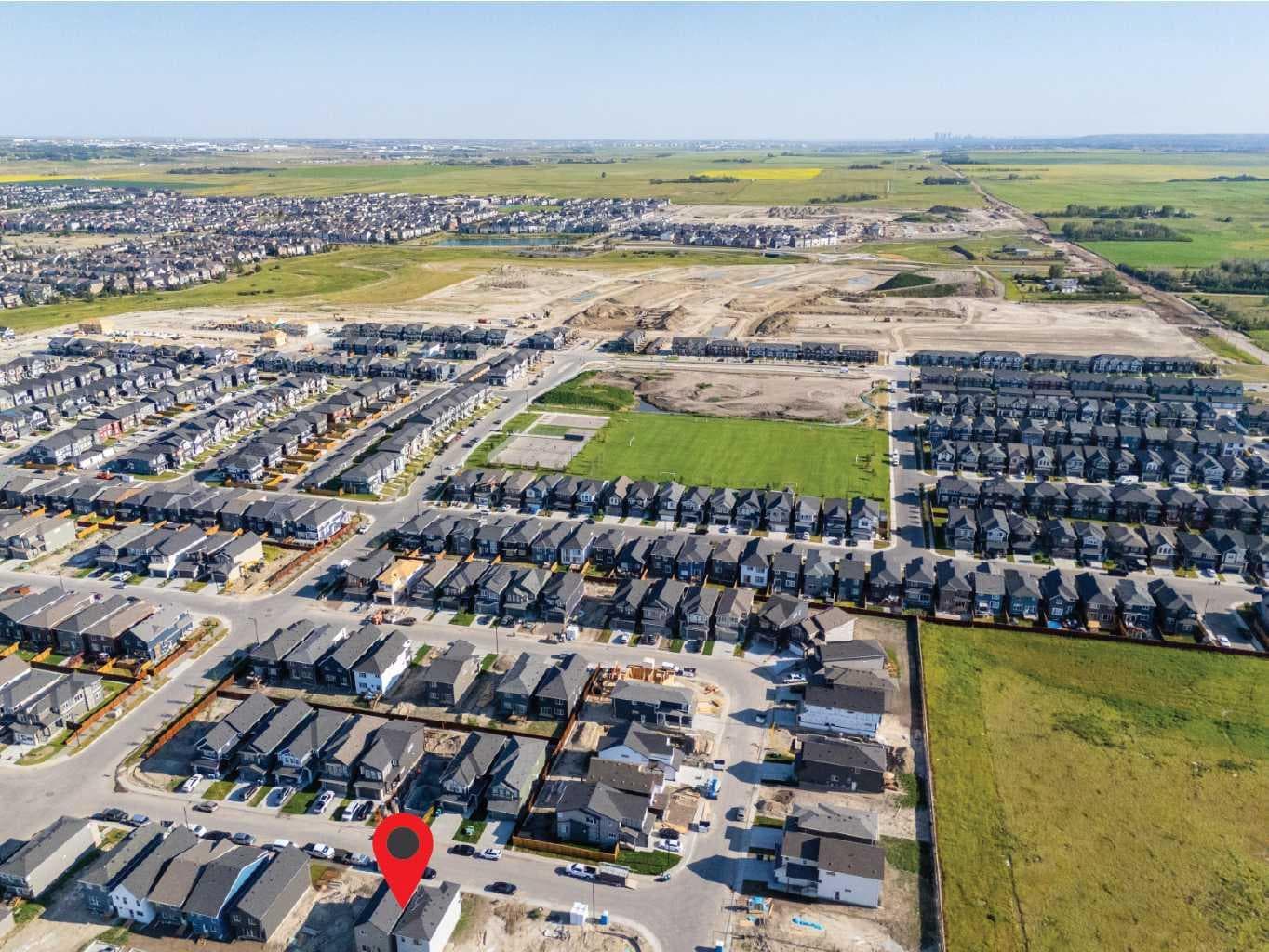 22 Chinook Winds Court SW