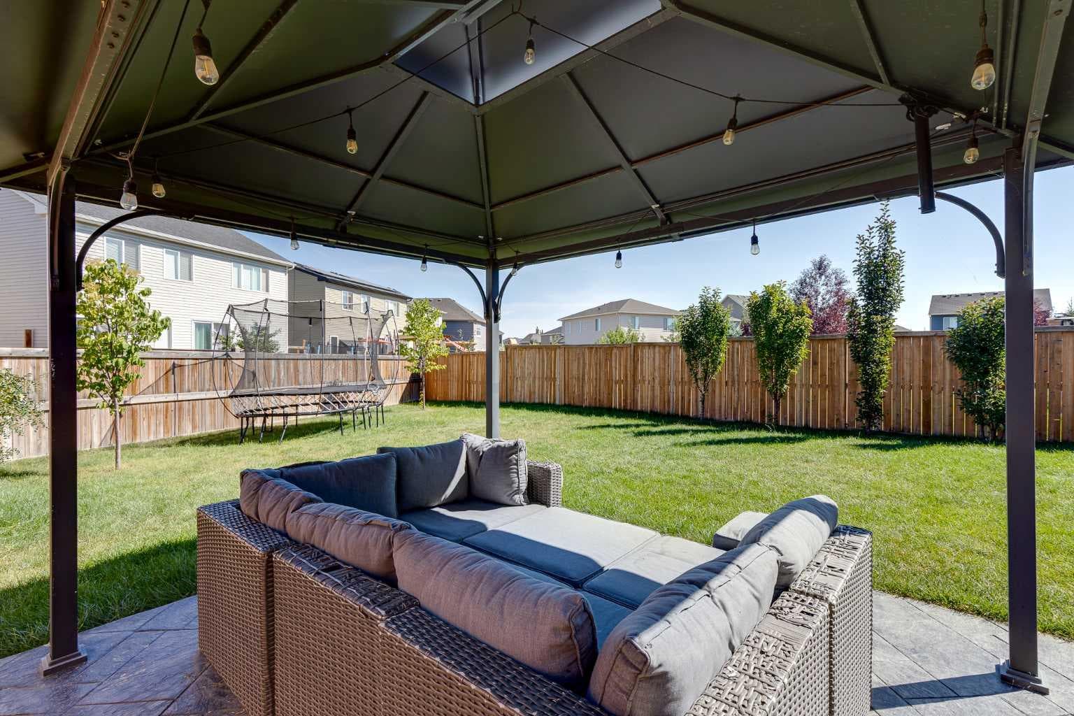 208 Osborne Green SW