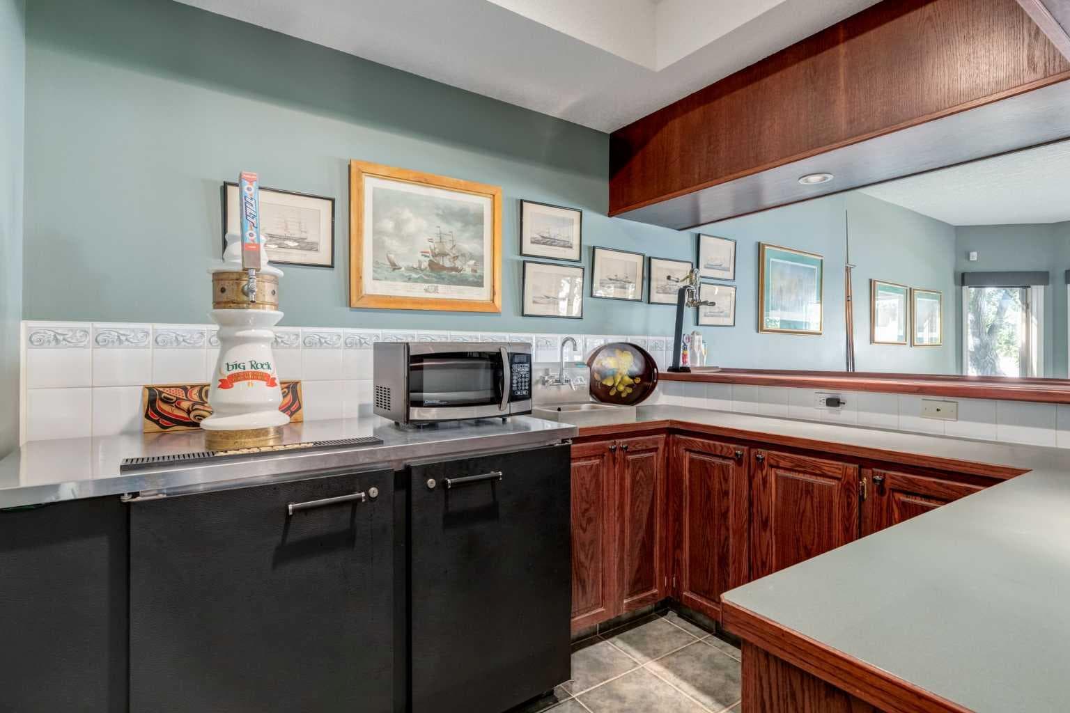 1001 East Chestermere Drive 
