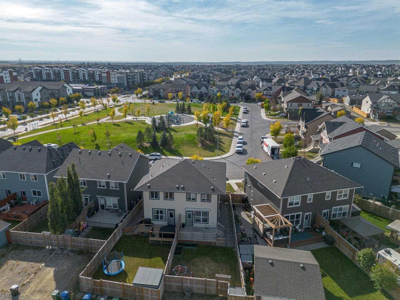 43 Masters Square SE