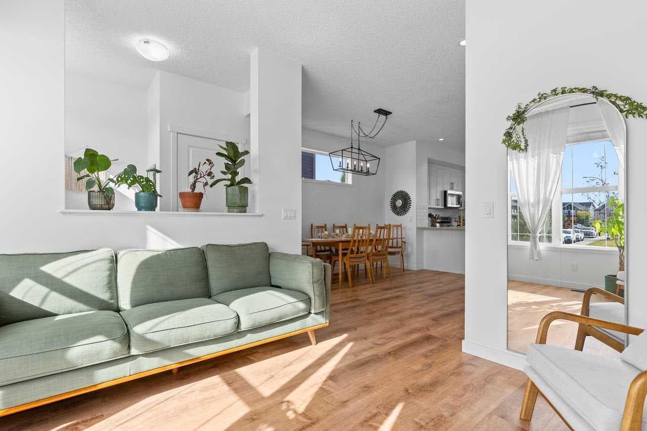 43 Masters Square SE