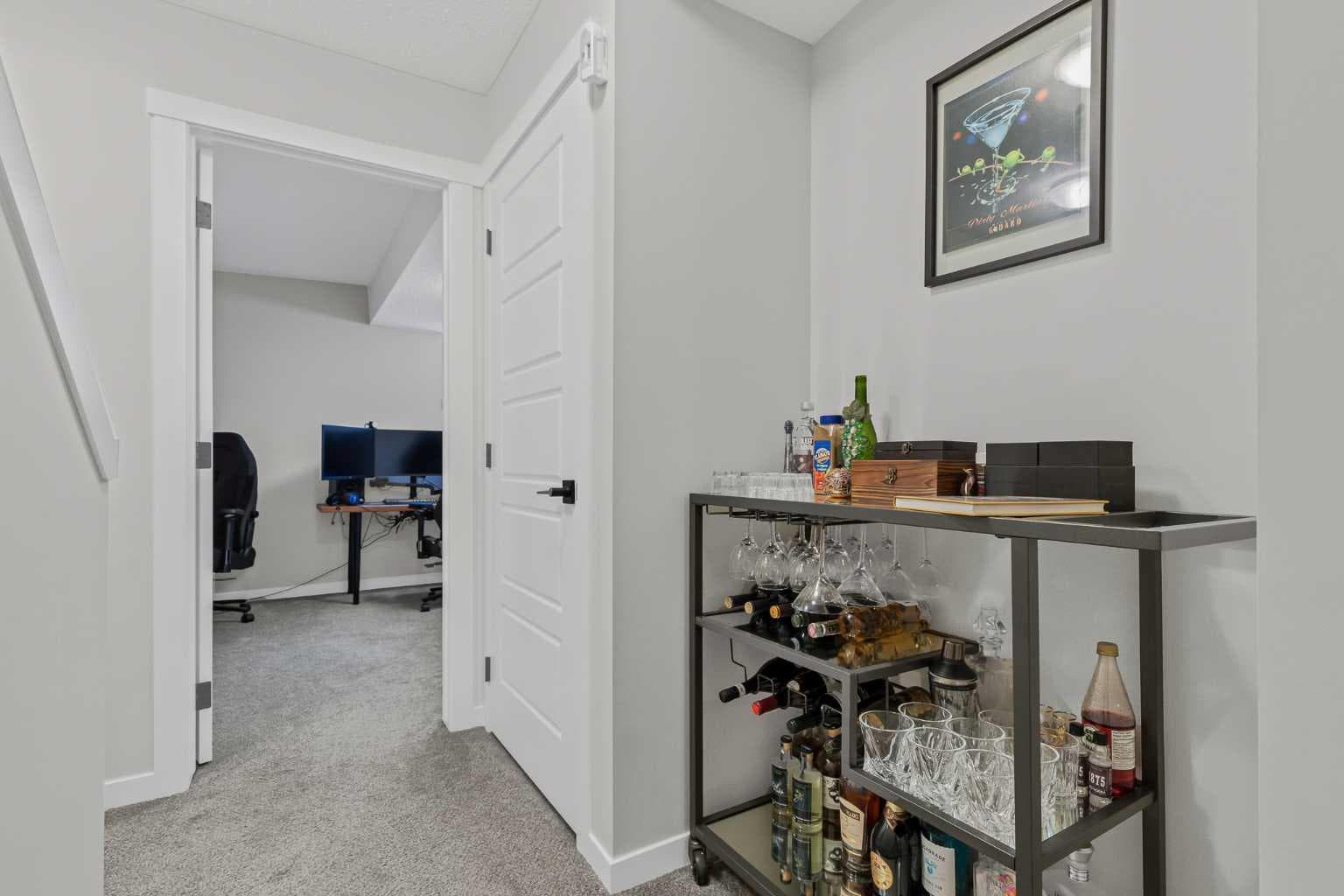 162 Chinook Gate Boulevard SW