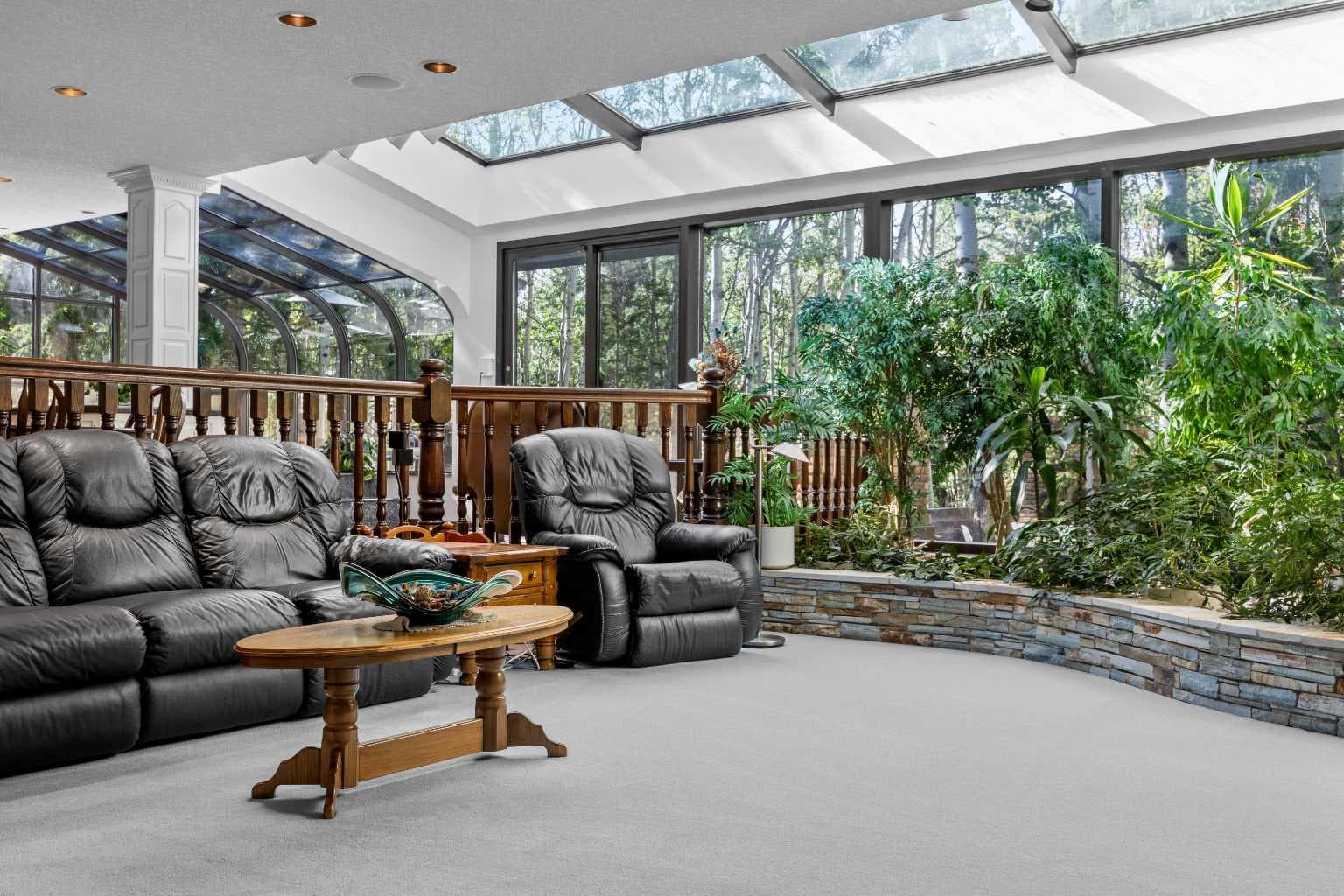 7 Biggar Heights Bay 