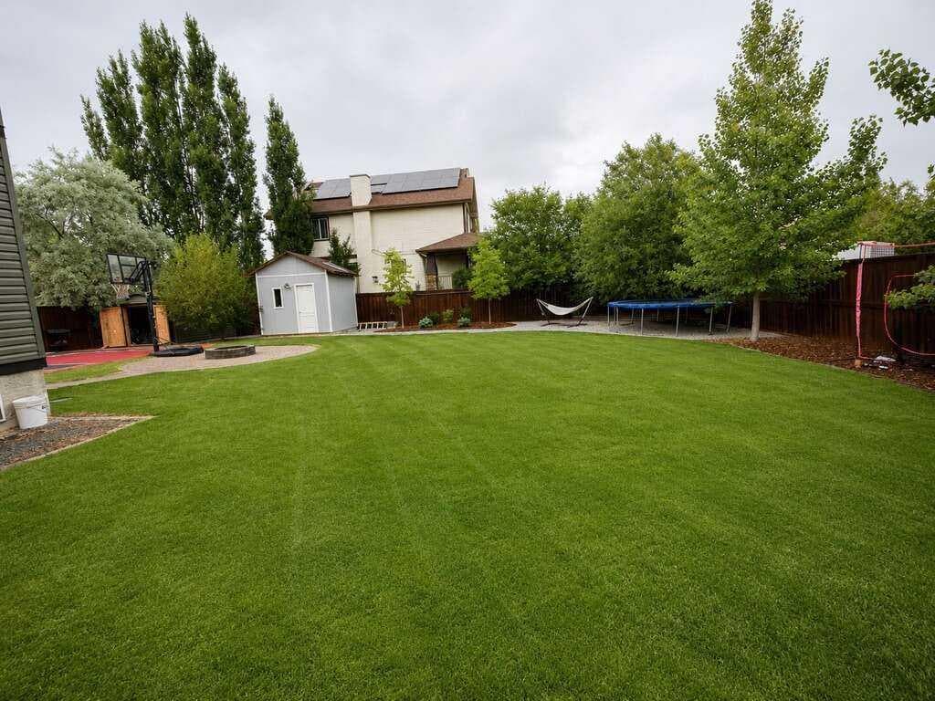 24 Brander Avenue NW