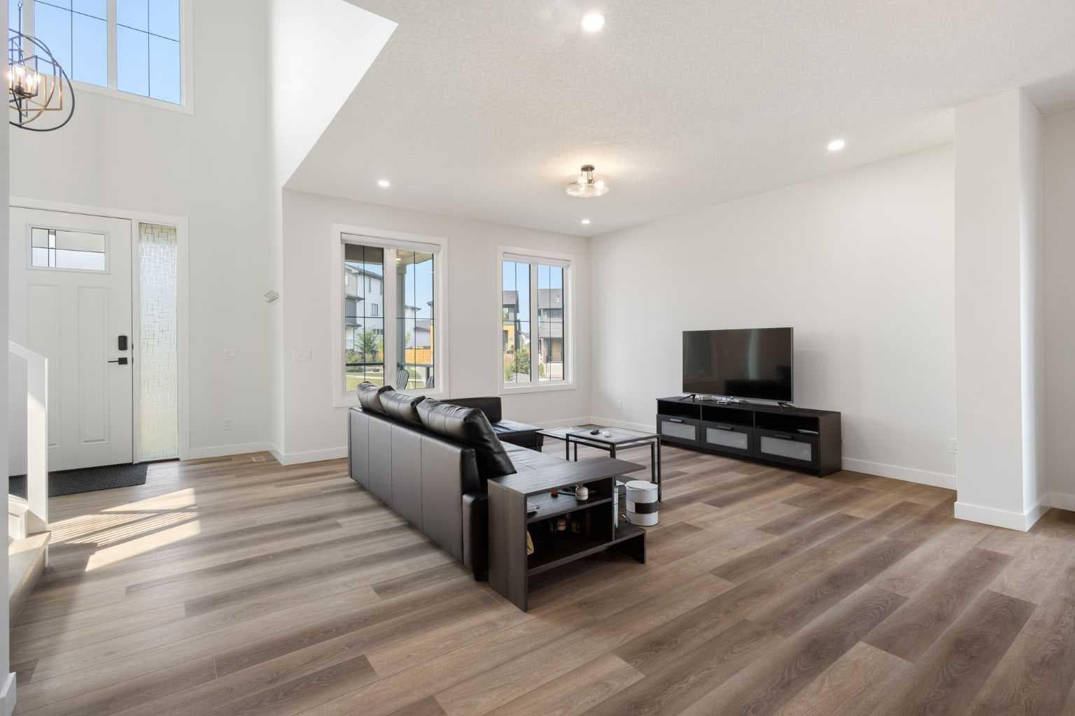 6 Elderberry Way 