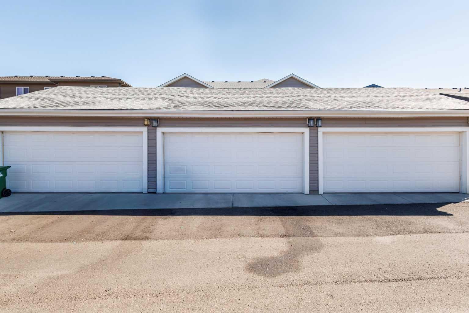 251 Lucas Boulevard NW