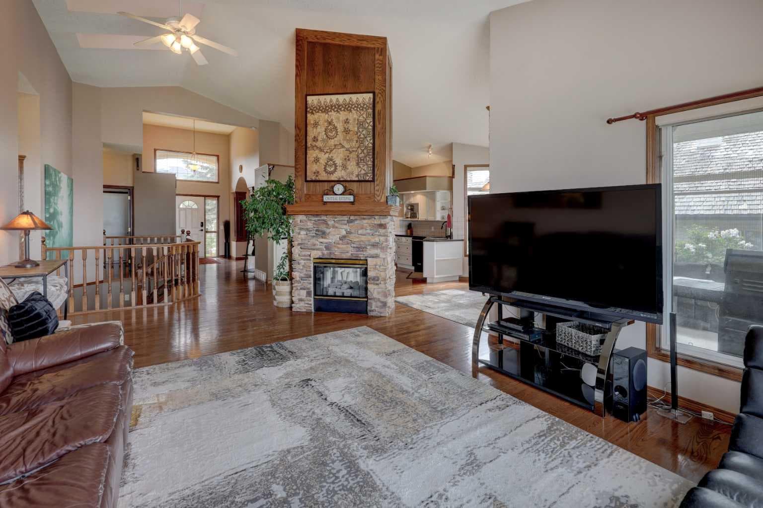 321 Gleneagles View 