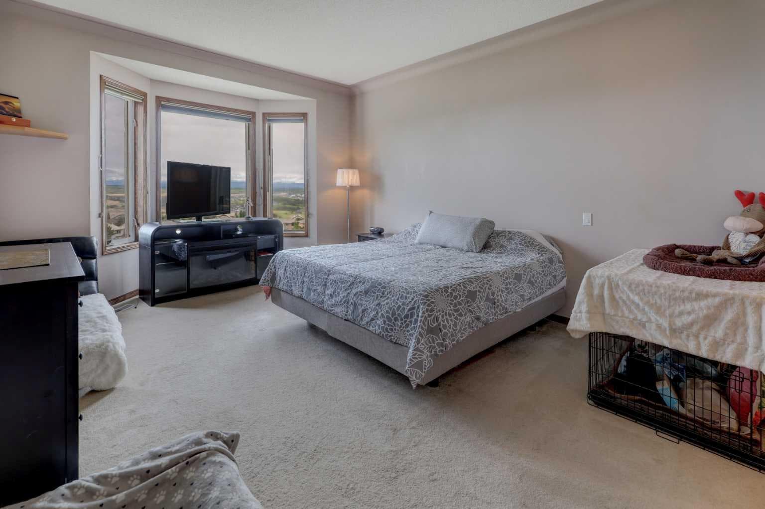 321 Gleneagles View 