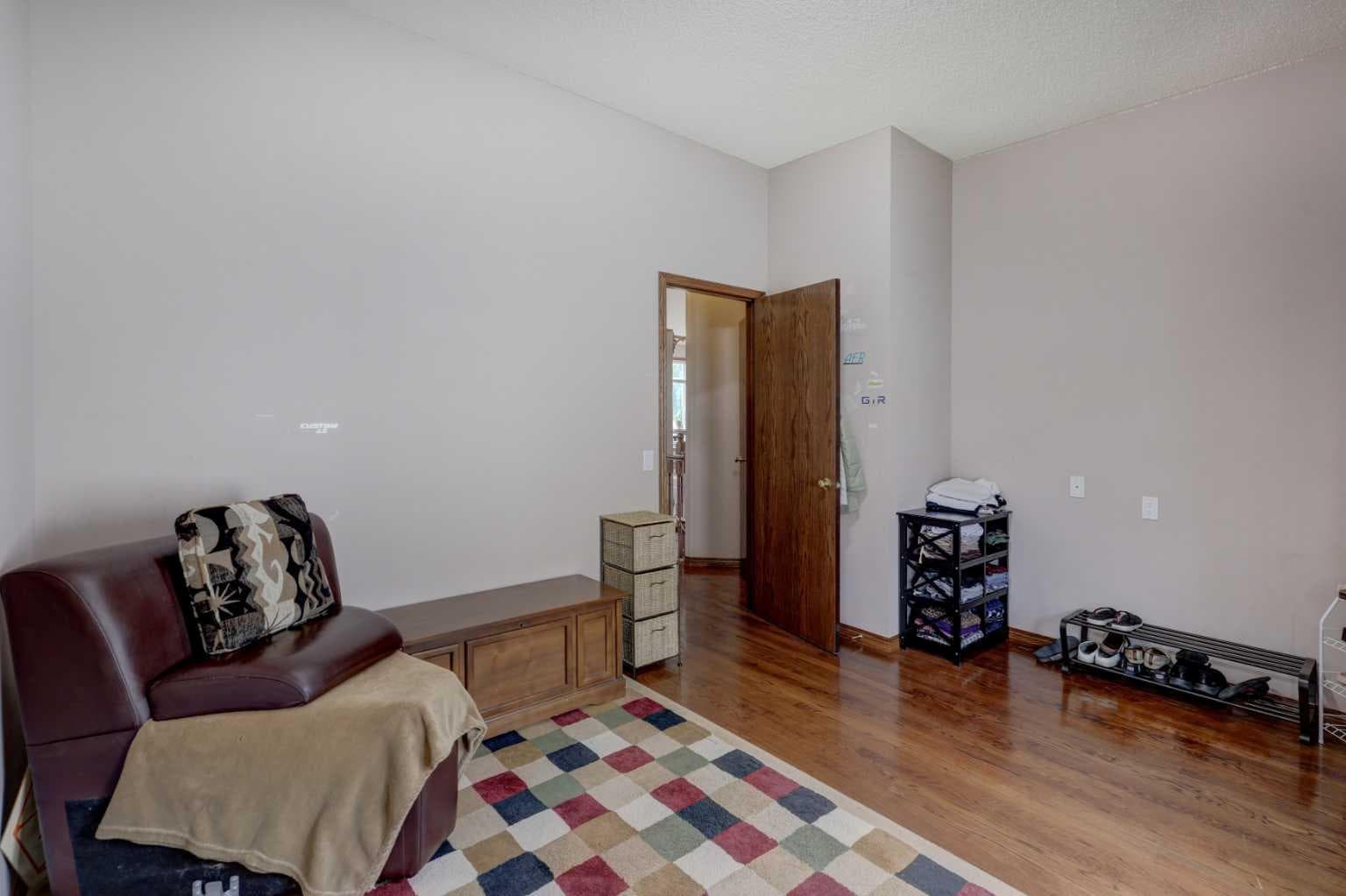 321 Gleneagles View 