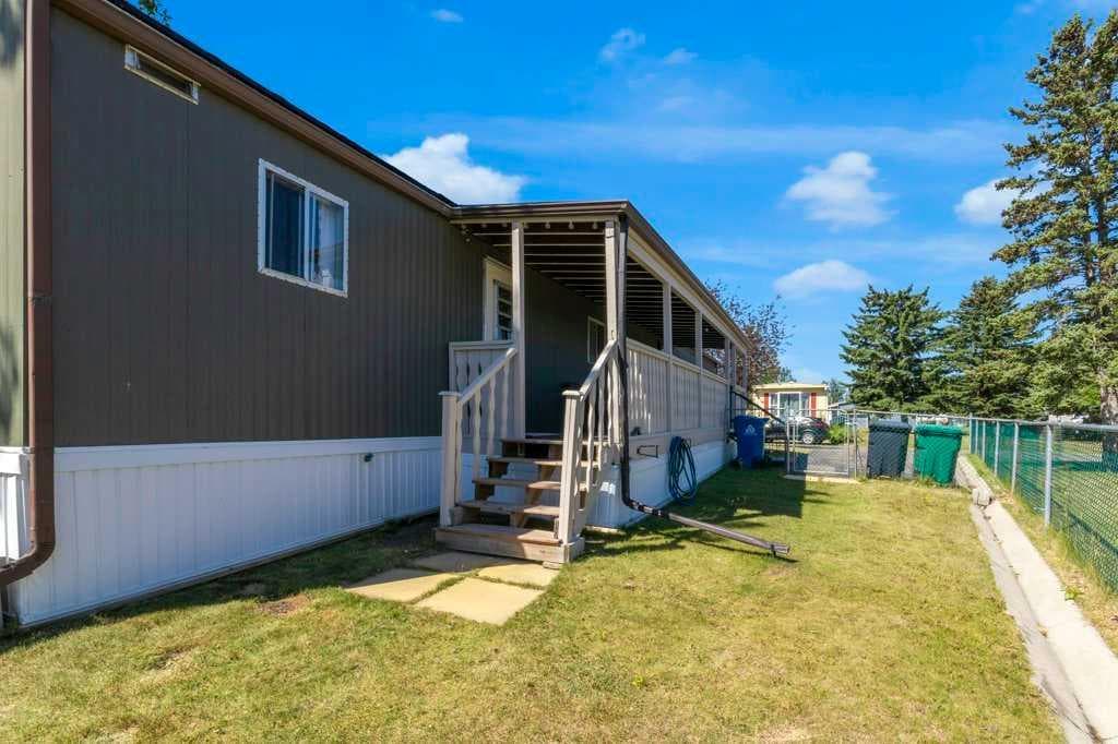 110, 99 Arbour Lake Road  