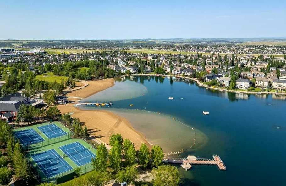 57 Auburn Bay View SE
