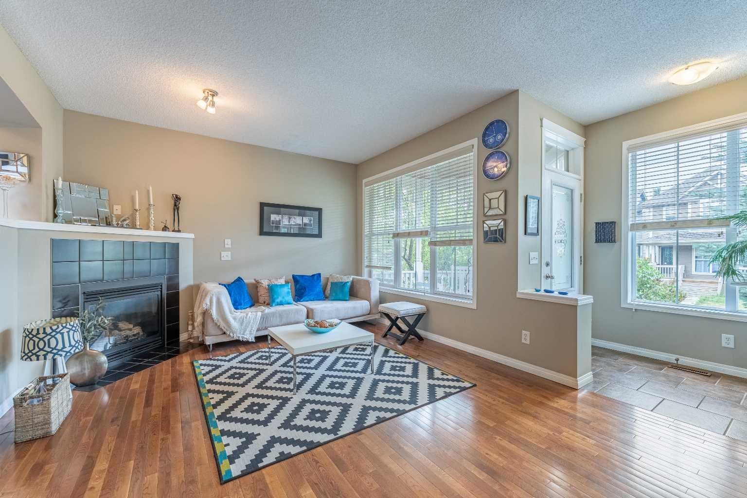 57 Auburn Bay View SE