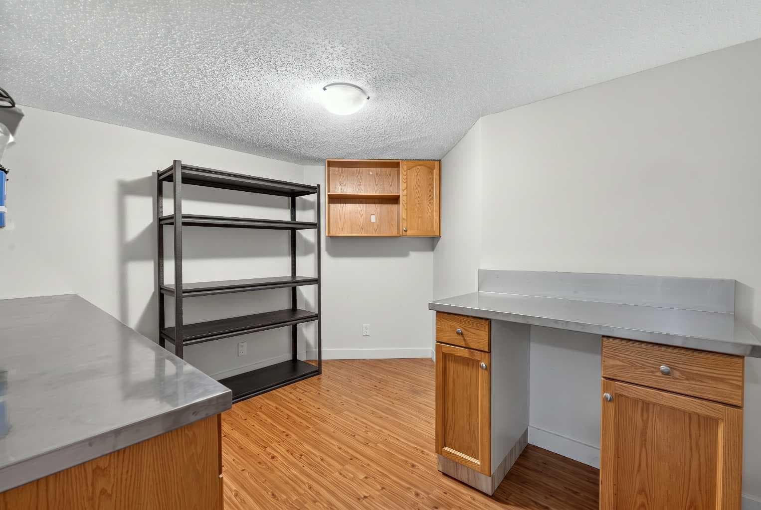 145 Lakeview Shores 