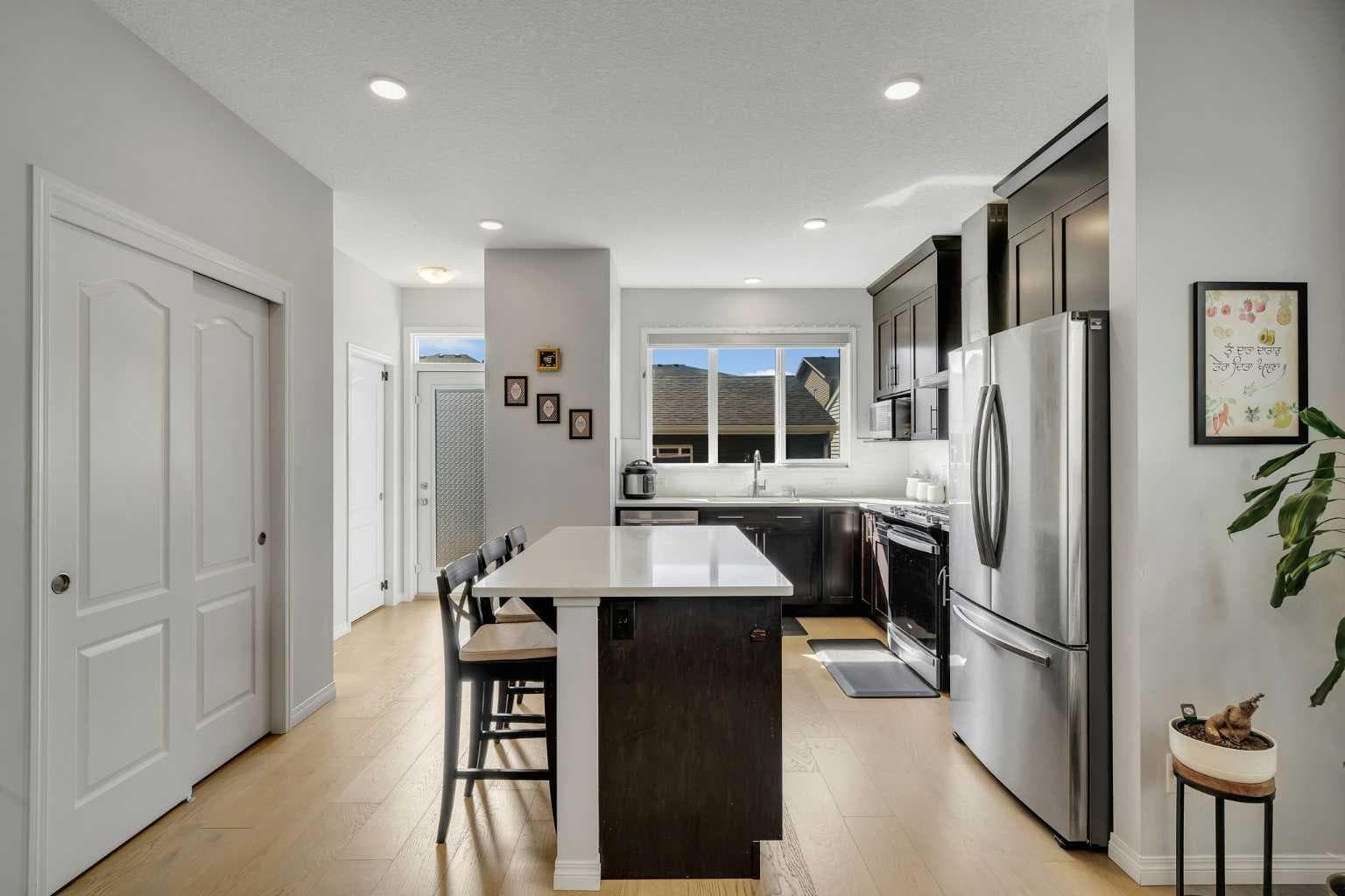 143 Dawson Harbour Hill  