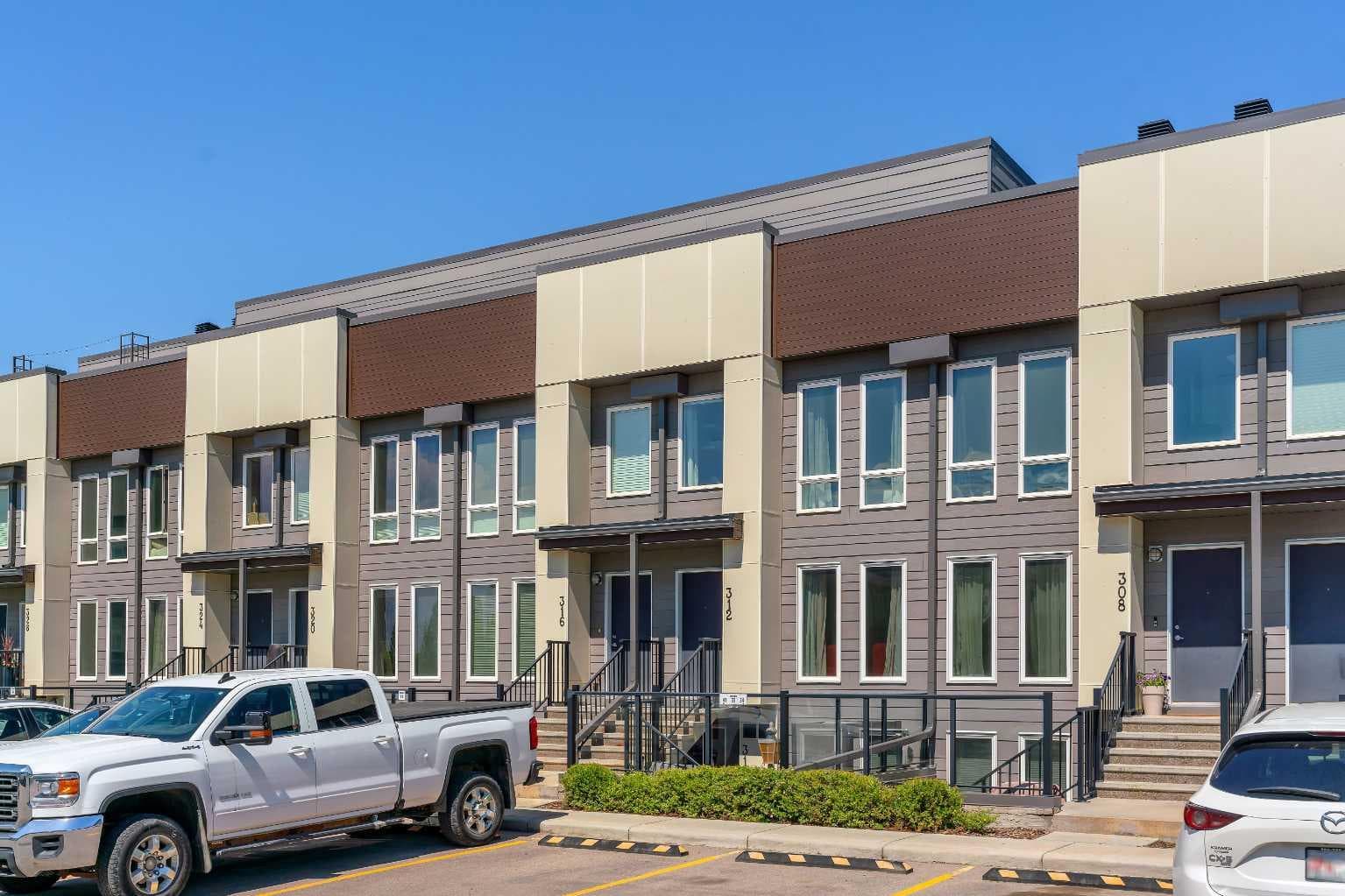 312, 19500 37 Street SE