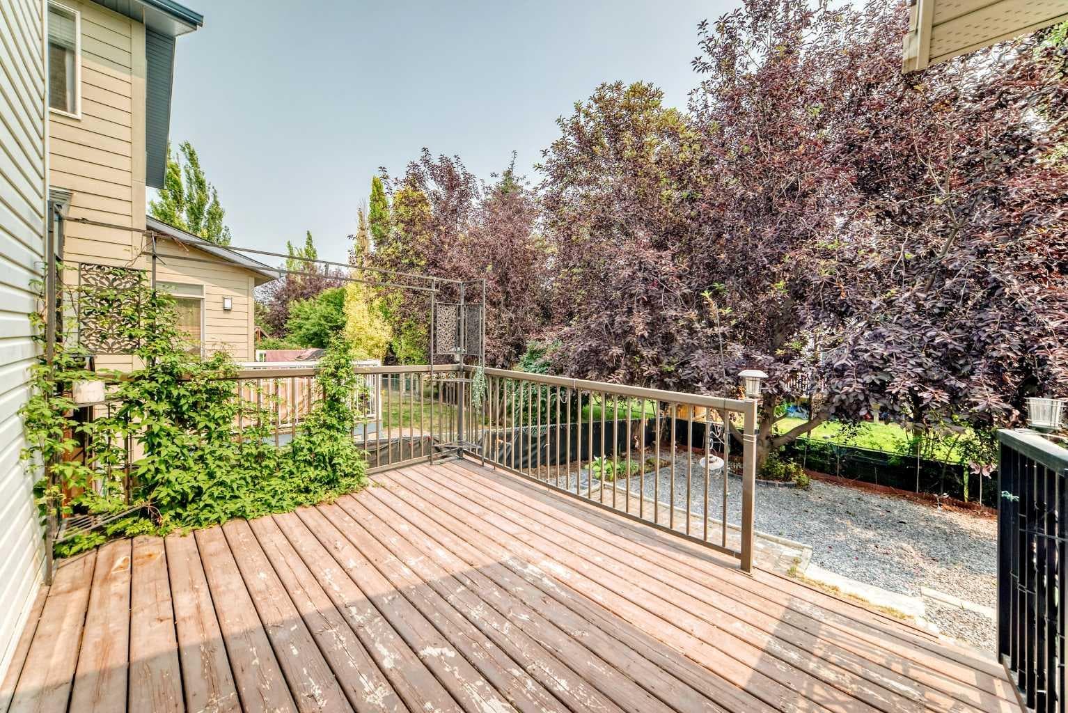 140 Fairways Drive NW