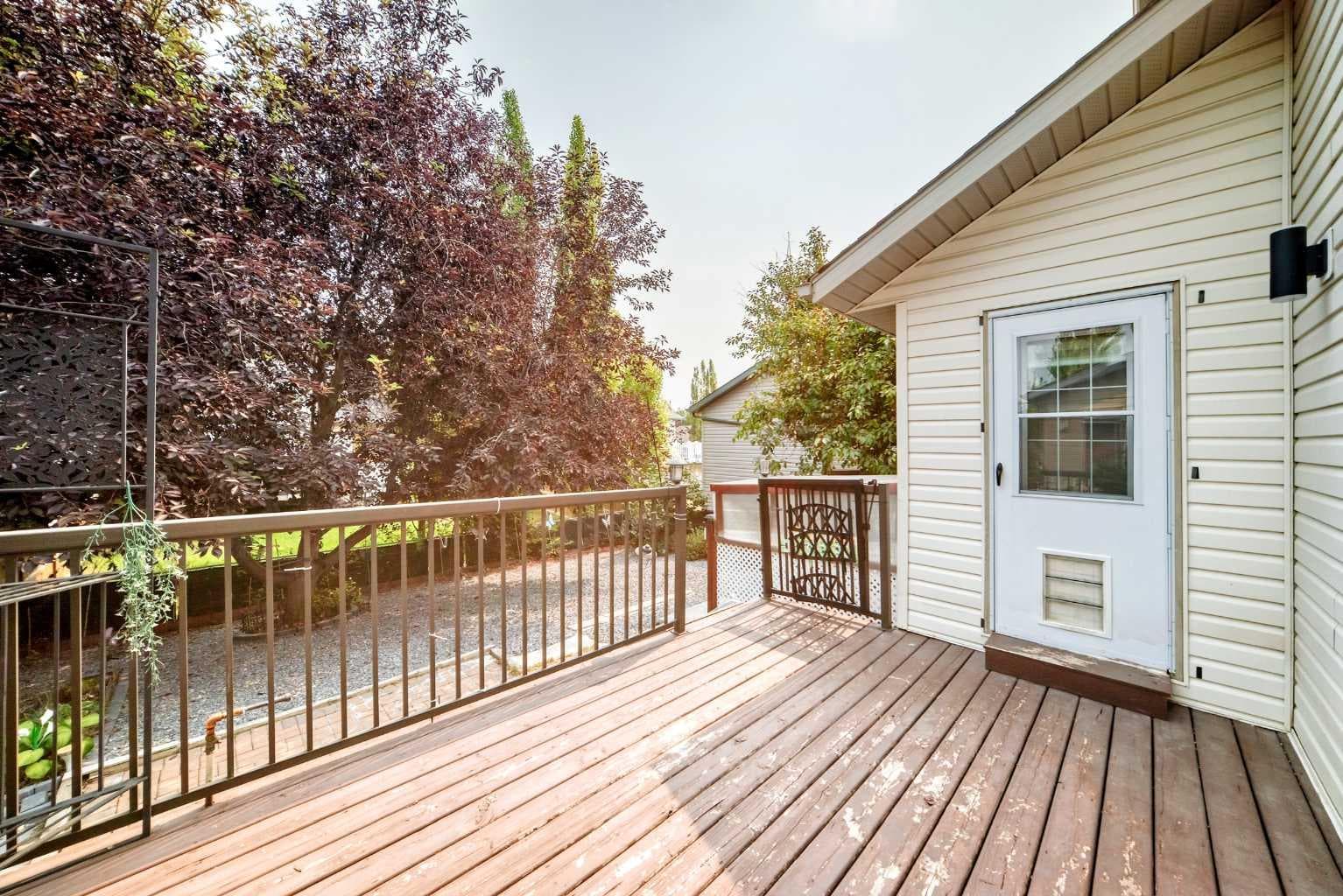 140 Fairways Drive NW