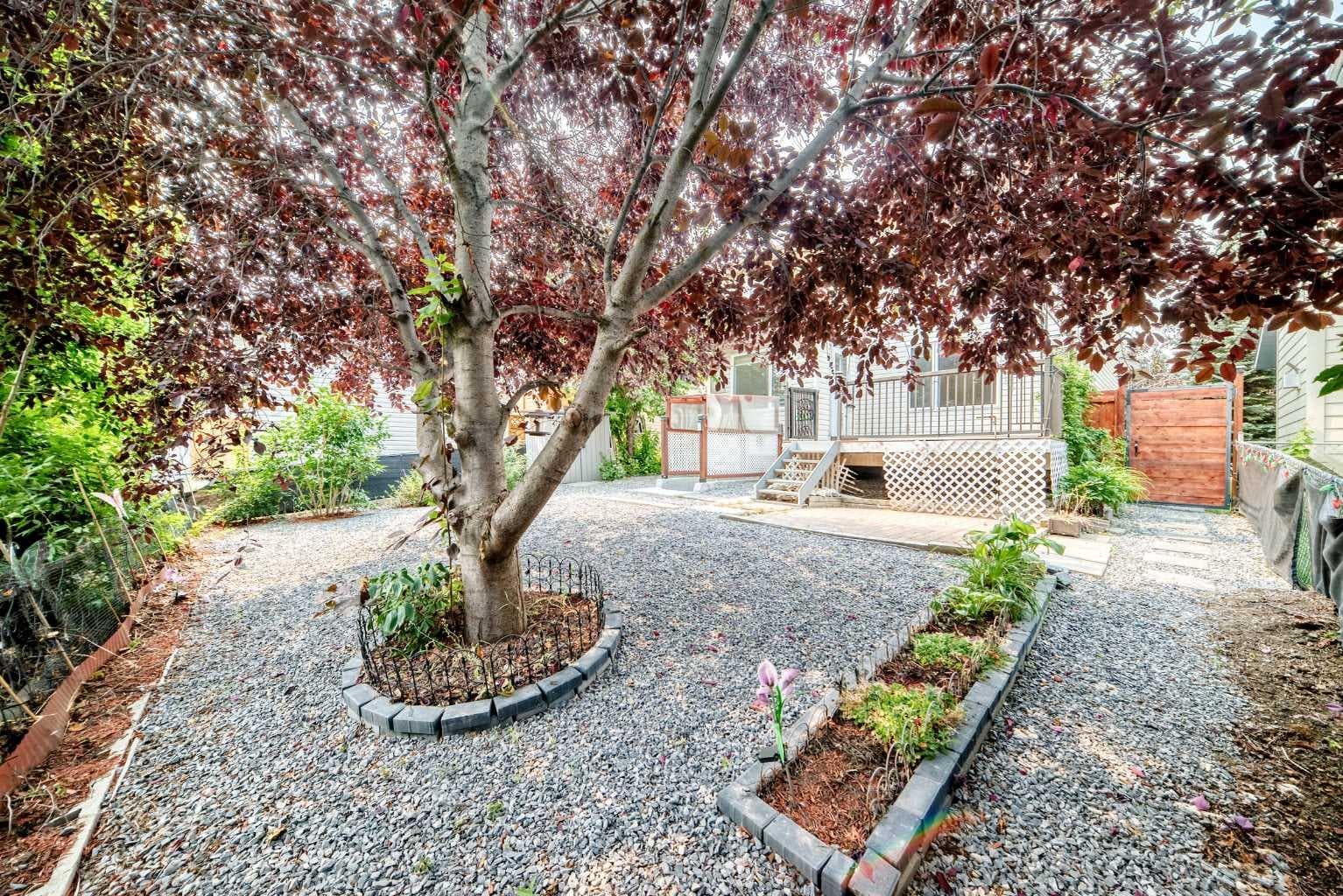 140 Fairways Drive NW