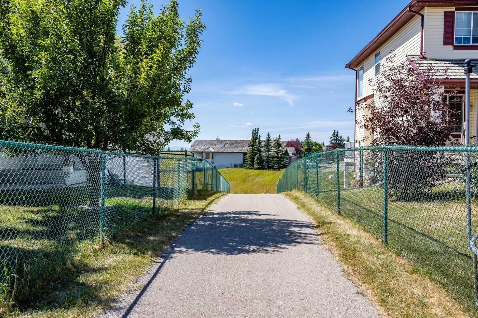 22 Glensummit Close 