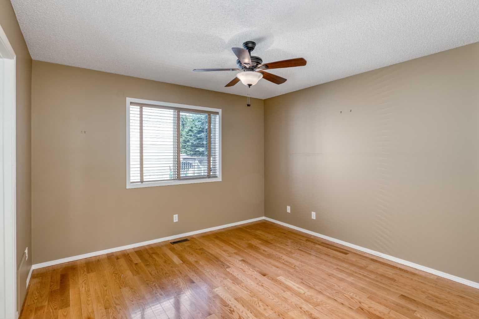 22 Glensummit Close 