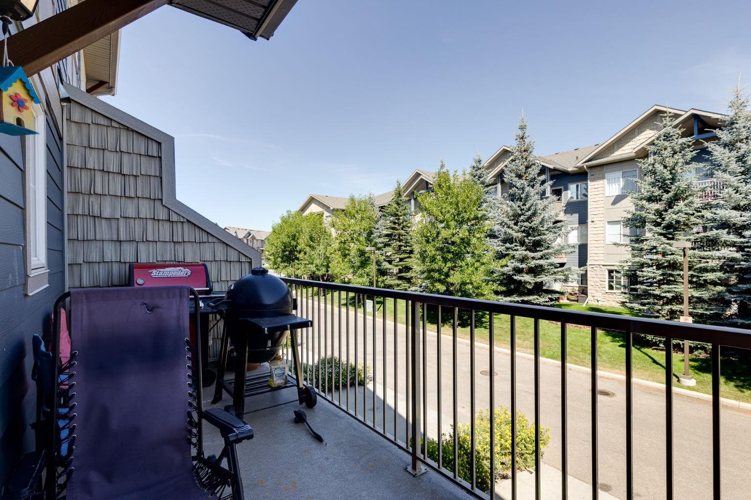 7008, 2370 Bayside Road SW