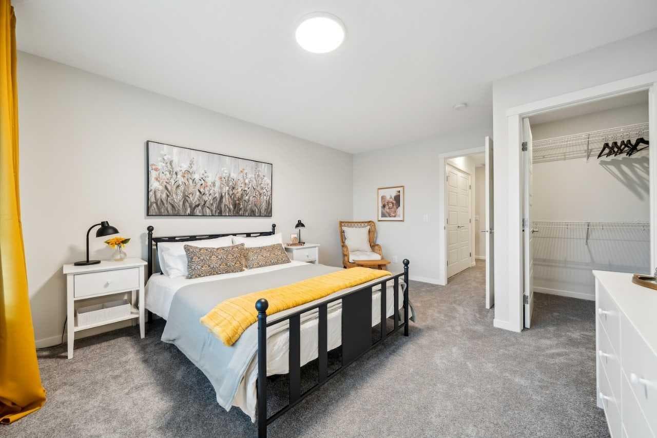 232 Vantage Drive 
