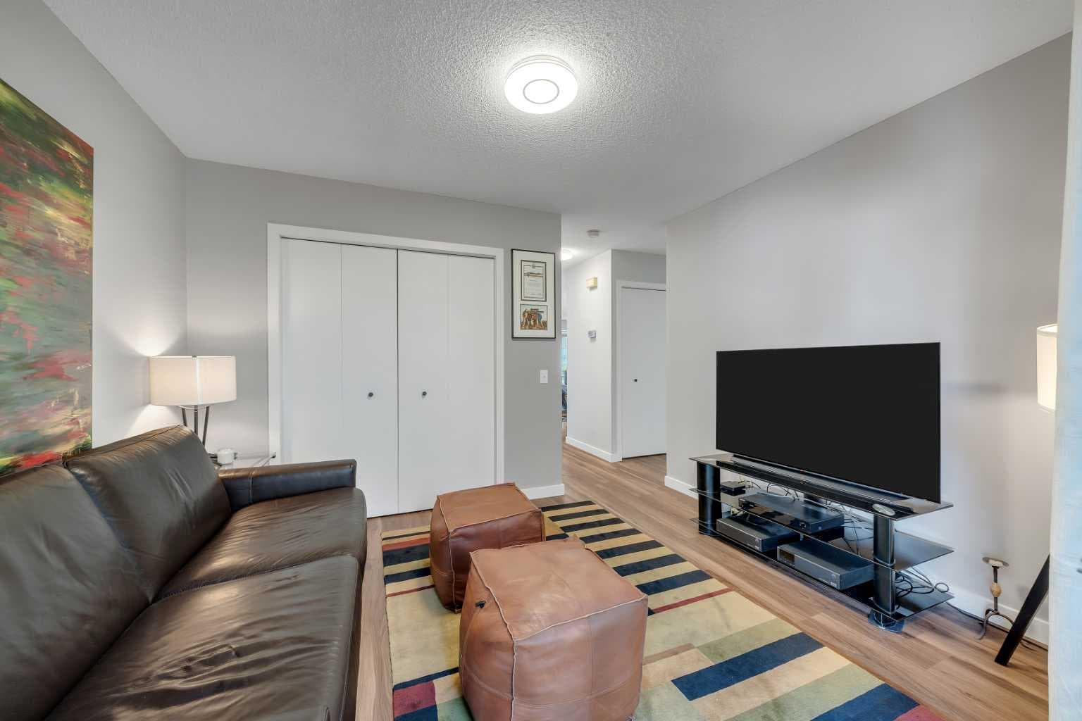 34 Woodside Close NW