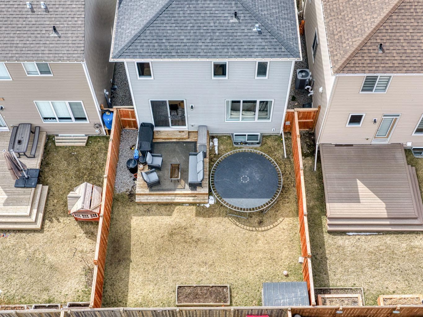 414 Windrow Common SW