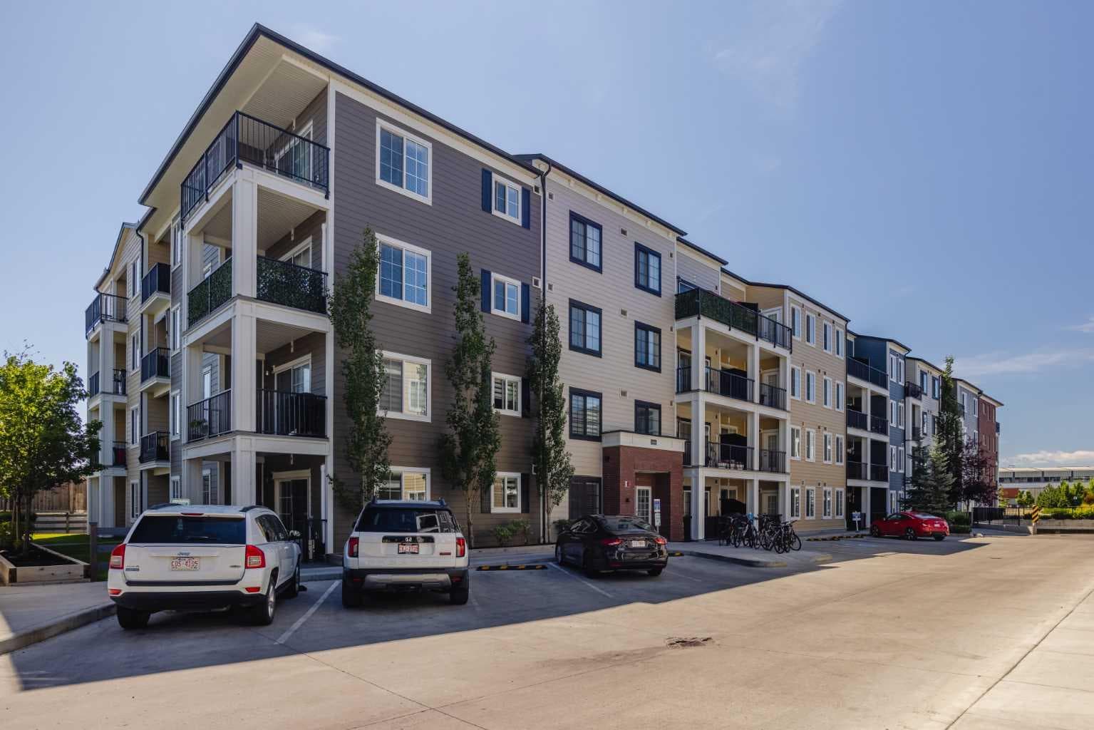 6409, 151 Legacy Main Street SE