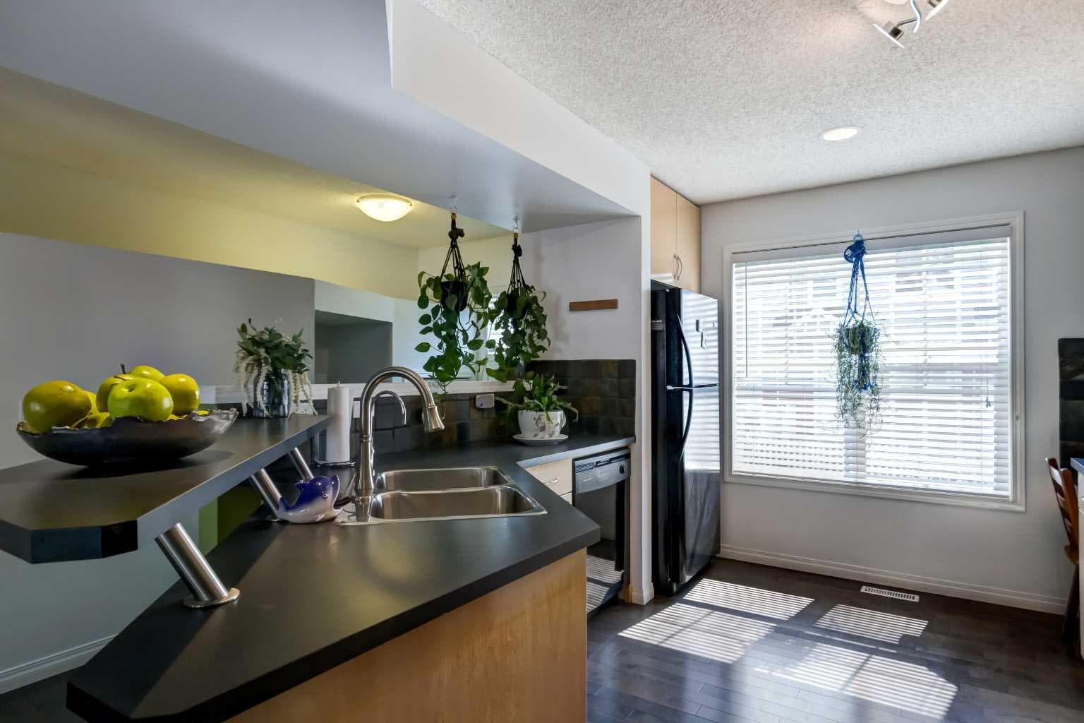 3240 New Brighton Gardens SE