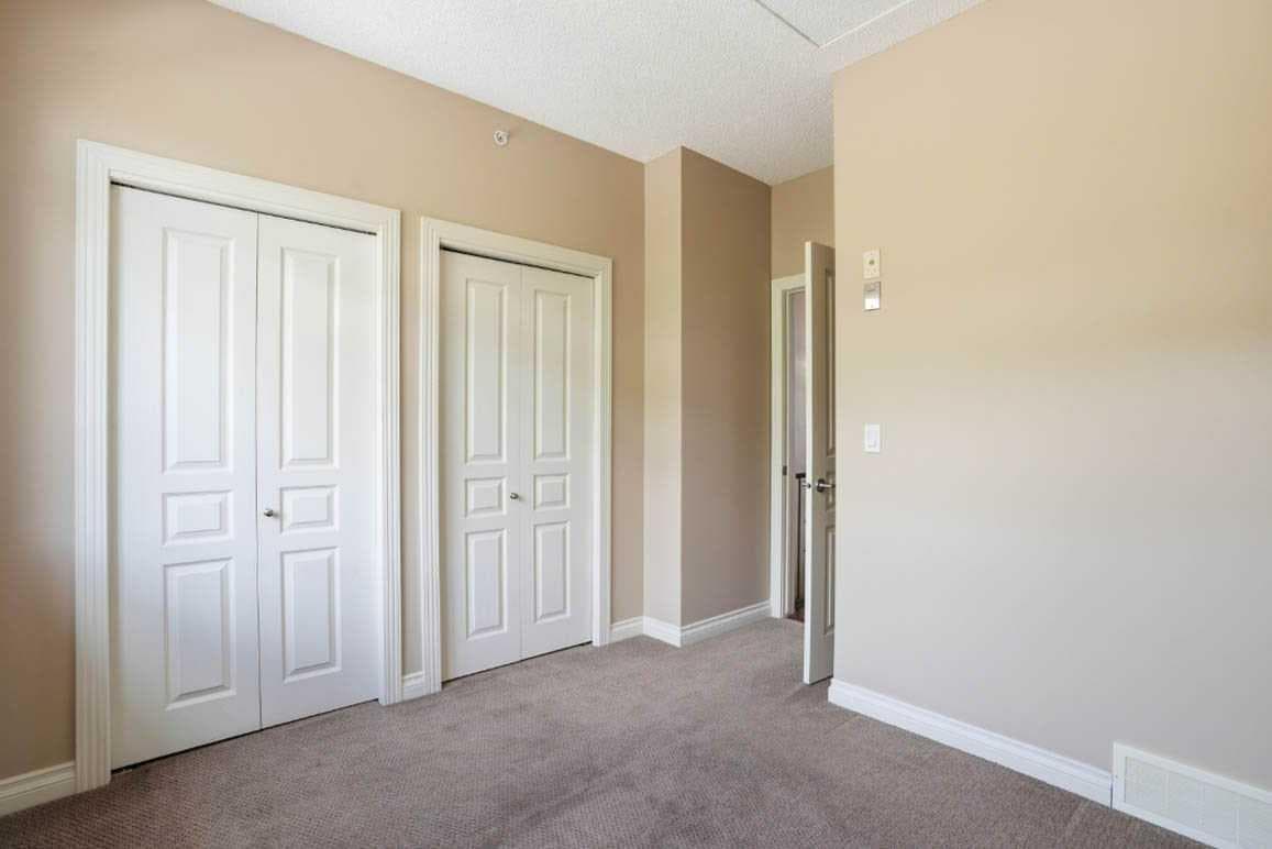 11, 148 Rockyledge View NW